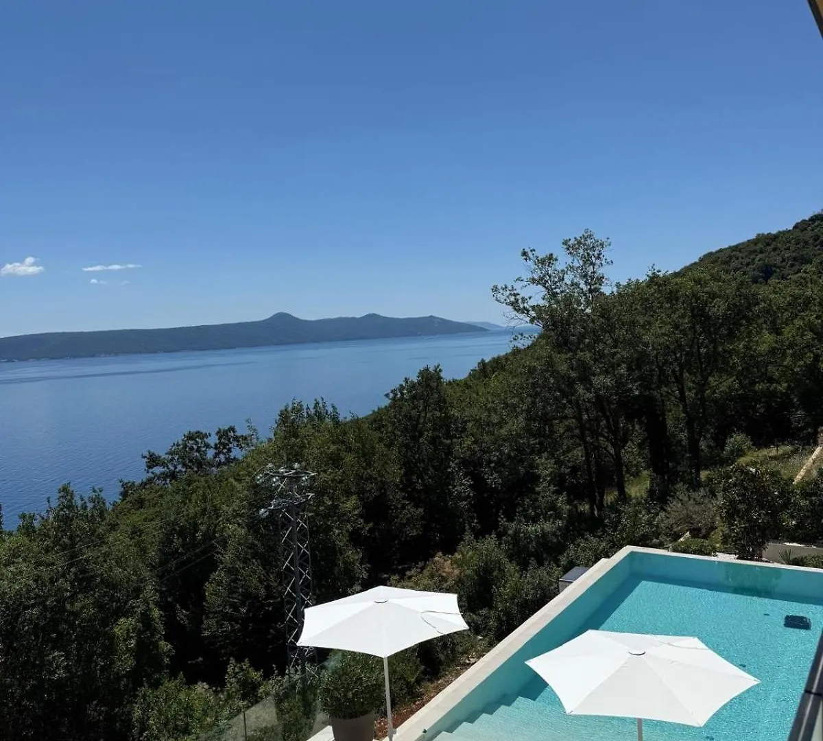 Luxury Villa Ella Mošćenička Draga Hırvatistan