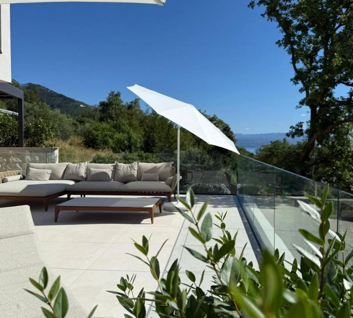 Luxury Villa Ella Mošćenička Draga 0*,